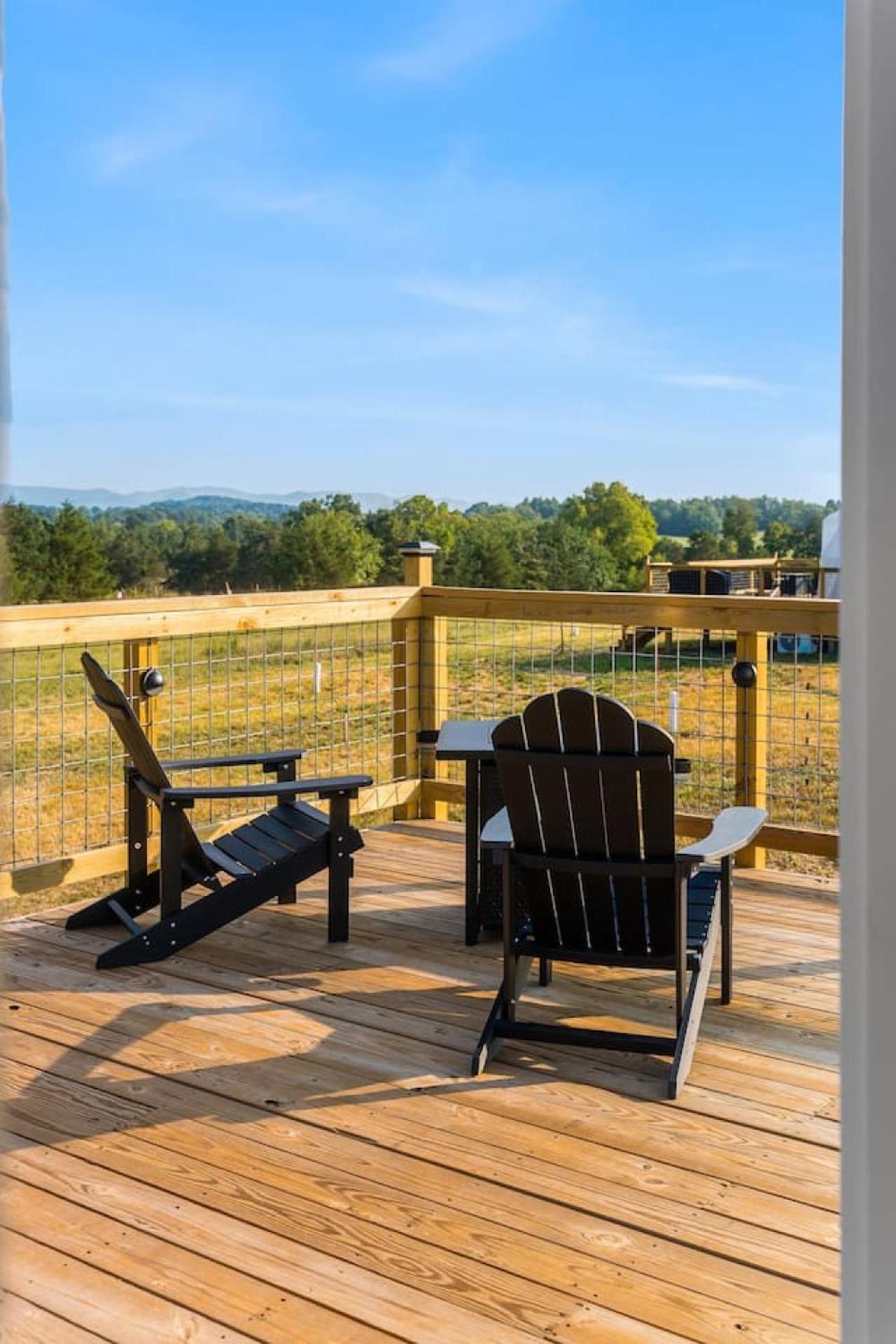 Hostal Tranquil Dome At Faraway Camp Luray Exterior foto